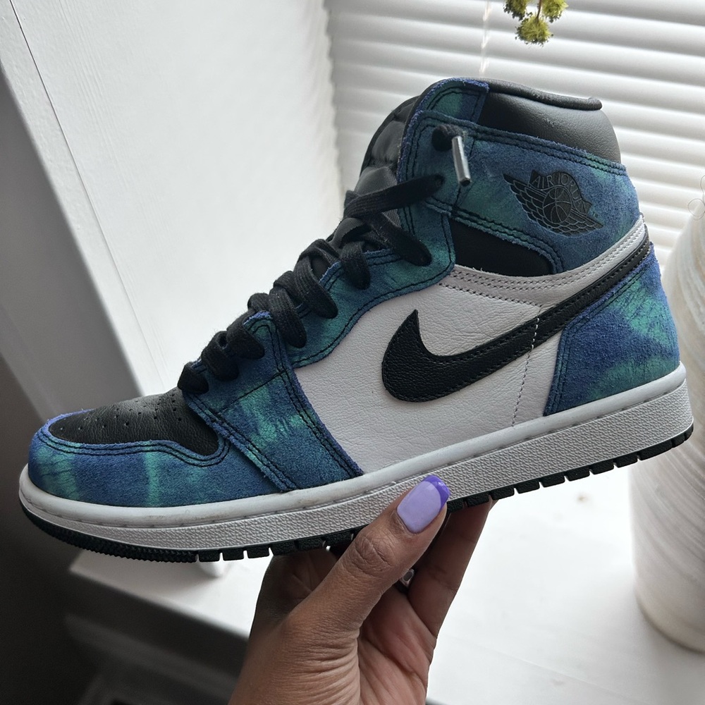 Nike Air Jordan 1 High Top Sneakers